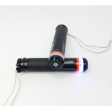 Grips grips with turn signals on a motorcycle Rizoma